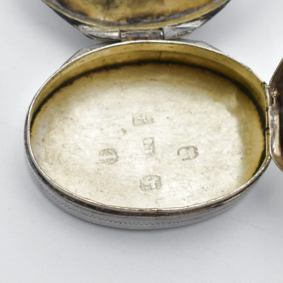 Antigua vinagreta de plata de ley Jorge III de 1790 de plata georgiana talla brillante Foto 4 de 4