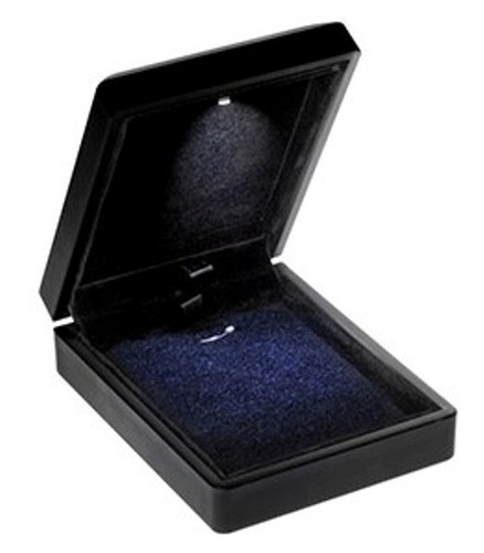 Moissanite Solitaire Pendant 18ct White Gold on Sterling Silver 1.5ct 46cm Chain - Picture 8 of 9