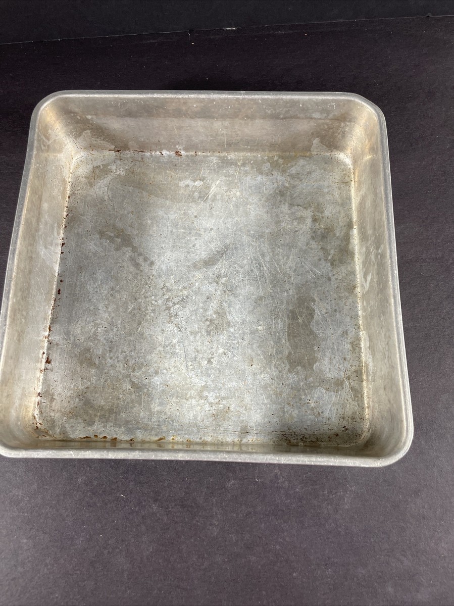 Vintage WEAR-EVER Aluminum Square Baking Pan 8