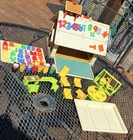 Vintage Fisher Price Little People 923 Family School House Nursery Play Loaded