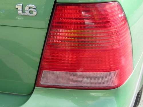 Orig. Heckleuchte Rücklicht rechts - Bora Limousine VW Bora 1.6 1 J