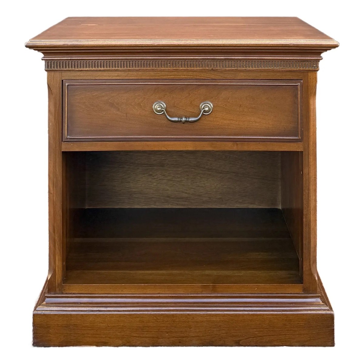 1960s Ethan Allen Georgian Court Chippendale Cherry 1 Drawer