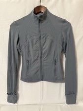 Lululemon Define Cropped Jacket Nulu Size 6 Solar Grey Gray Full Zip -Small Mark
