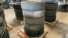 Jeep Wrangler Tire Set Of 5 Goodyear Wrangler Size 25575r17 173521 Jeep Wrangler Tire Set Of 5 Goodyear Wrangler Size 25575r17 173521