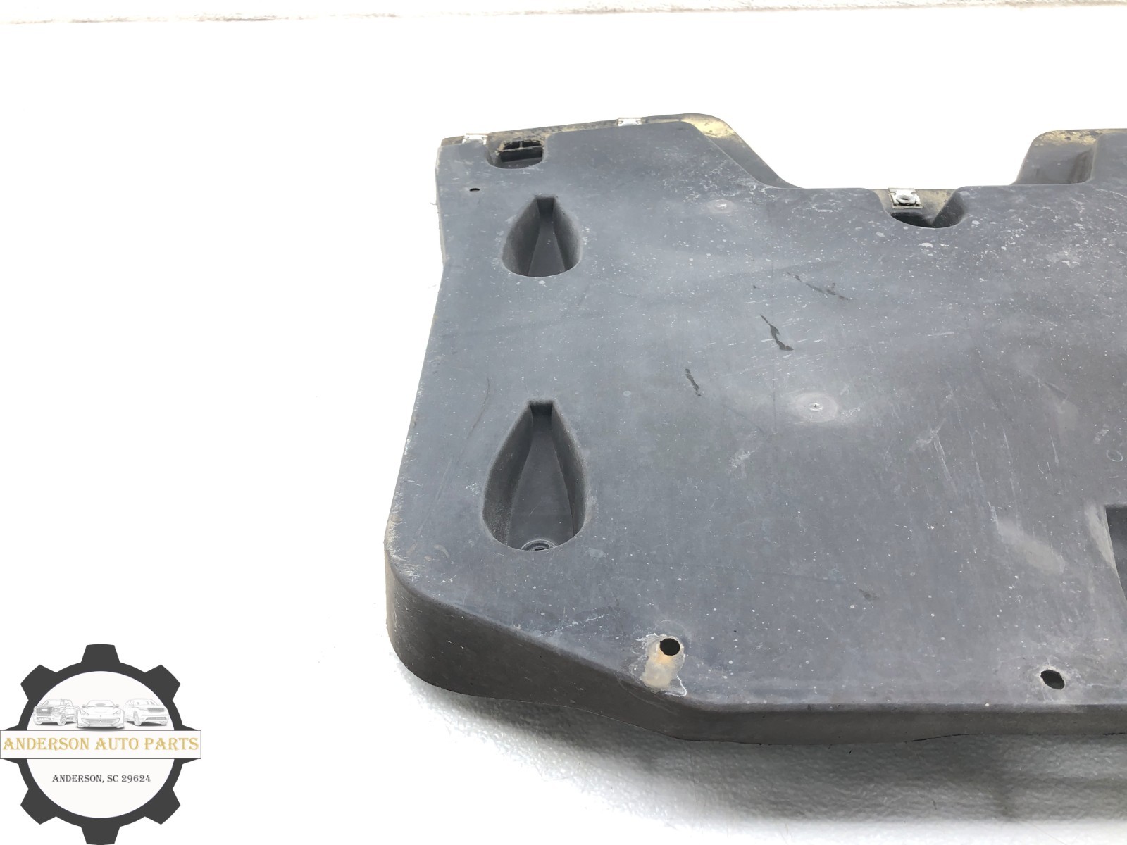 2014-2020 MASERATI QUATTROPORTE REAR AERODYNAMIC COVER GUARD PANEL OEM