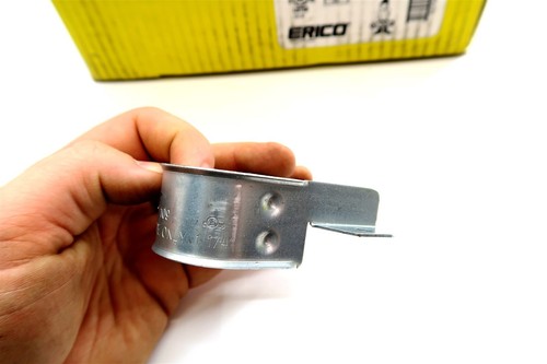 x100 ERICO CADDY 1 1/4" Side Mount Strap #109 for CPVC Pipe 1090125EG / 597829 - Picture 10 of 11