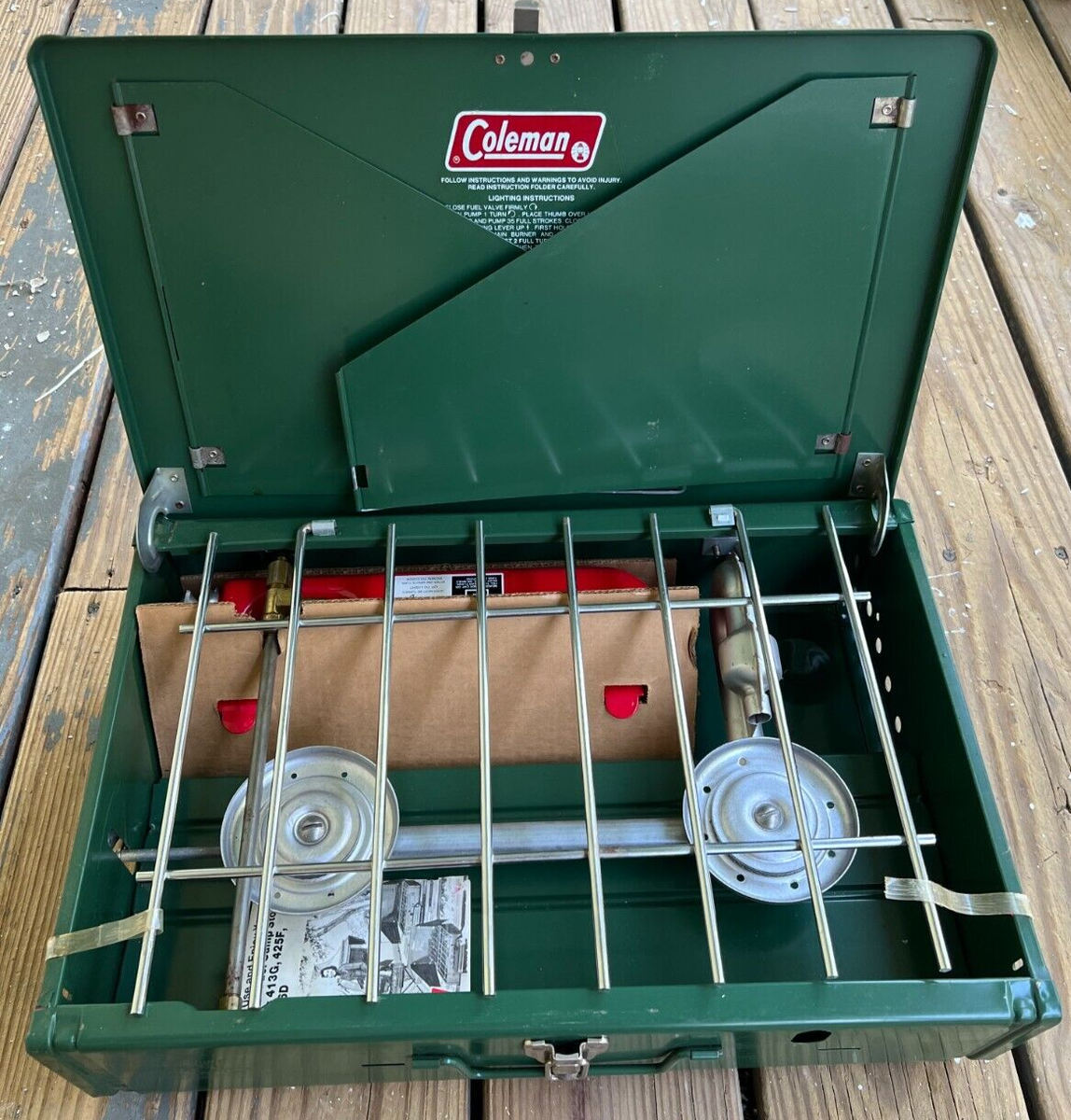 425E Vintage Coleman Two Burner Camp Stove 425E499 NEW, COMPLETE