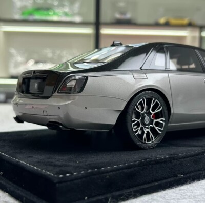 Rolls-Royce Ghost (Metallic Gray/ Black) [Henson&Heaven] 1/18