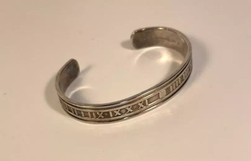 Vintage Tiffany & Co 925 Sterling Silver Cuff Bracelet 1997 (0.971 OZT). N-85
