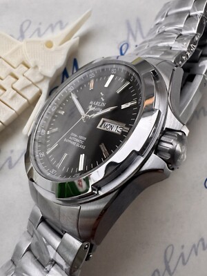 Taucheruhr DAY-DATE Herren 43mm 300m Saphir BGW9 VERSCHRAUBTE KRONE   UVP 500£