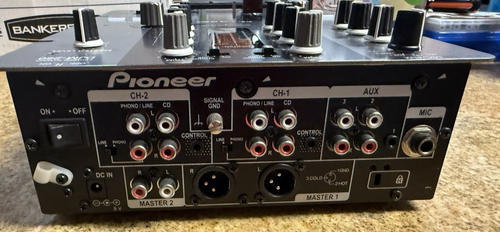 Pioneer DJM-250-K 2-Channel DJ Mixer Tested/working Missing 2 Sliders - Picture 5 of 5