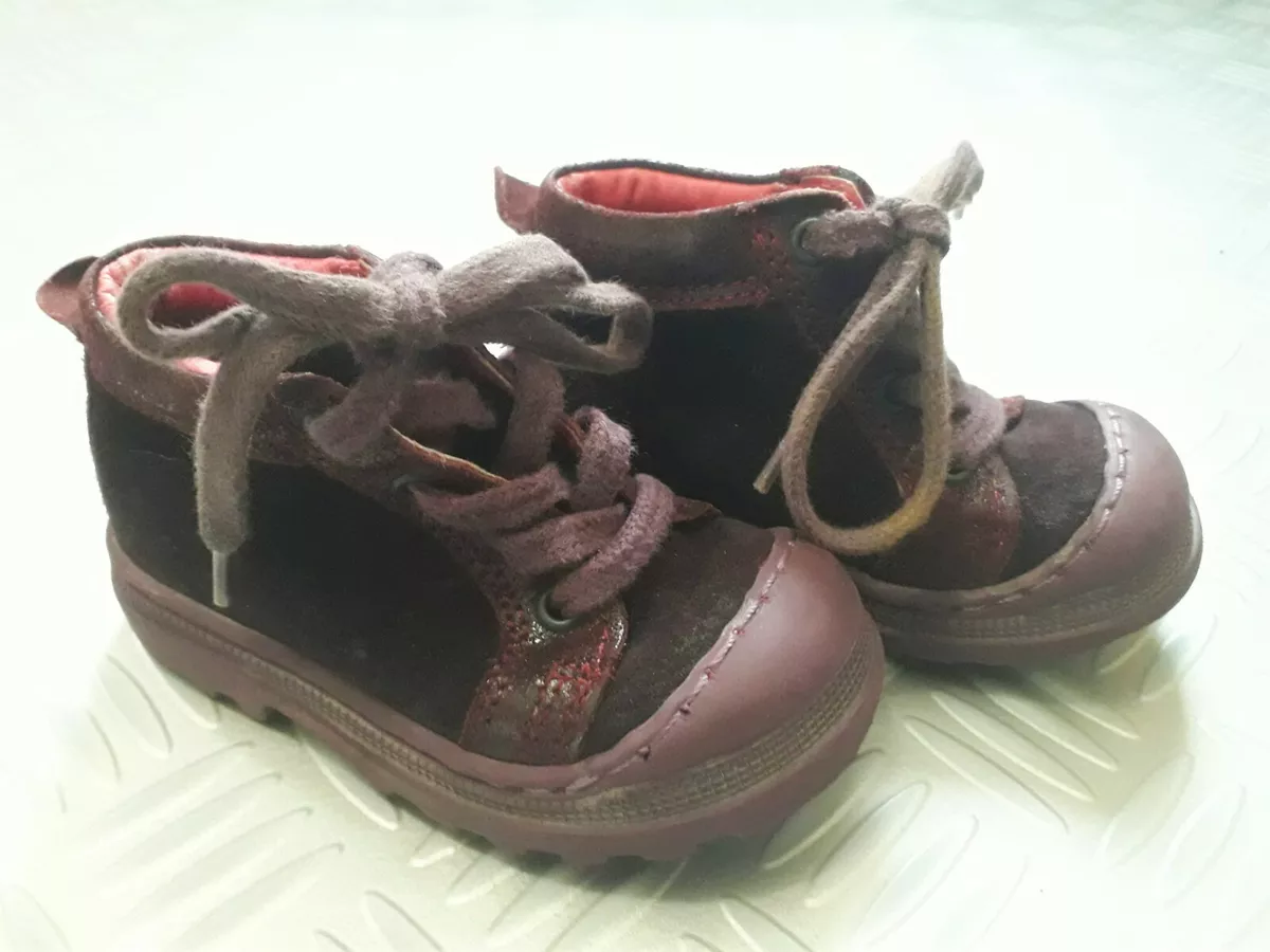 Chaussures Fille Pointure 20 couleur violet prune marque ANDRE tr s bon tat