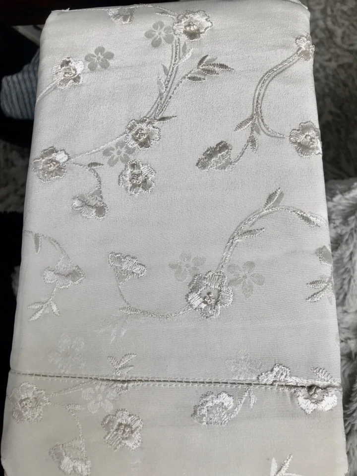 NIP RARE RALPH LAUREN WHITEHALL JACQUARD EMBROIDERED PAIR OF EURO SHAMS ~ SILK - Image 2 of 4