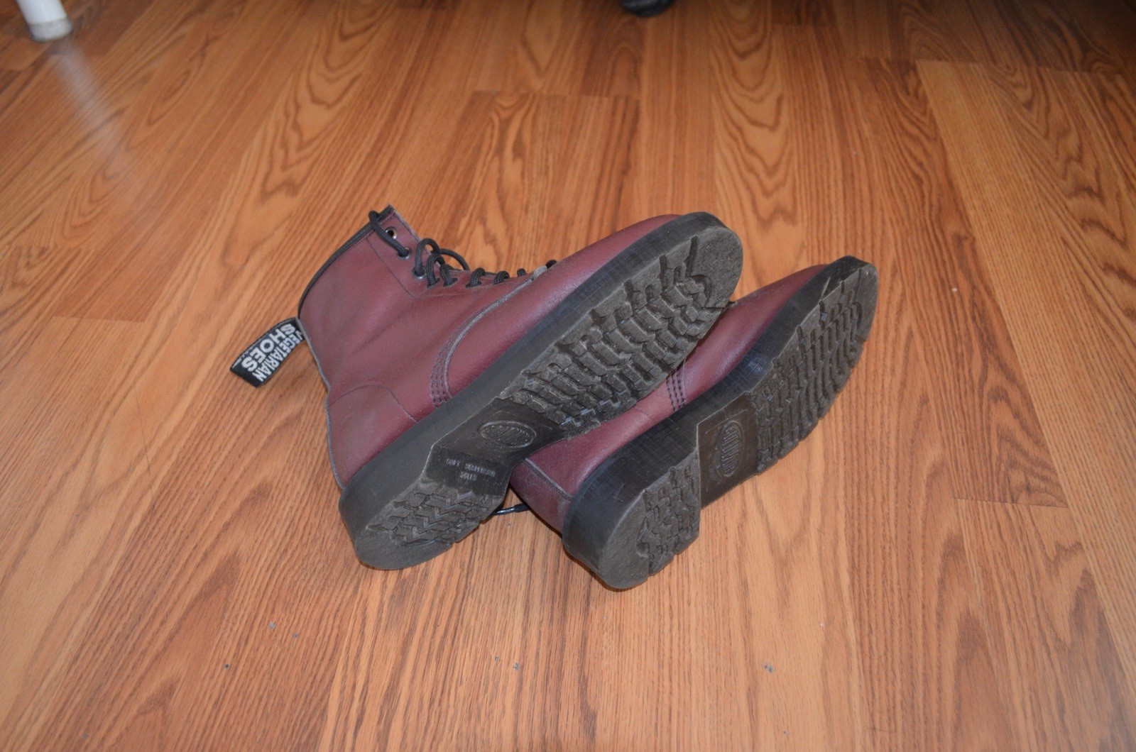 SAOLA Stivali derby Solovair vegan pelle bordeaux 8 occhielli taglia 6