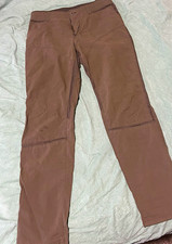 Kuhl Men  s Brown Solid Hiking Pants 32x32 Straight Leg Flat Front Logo