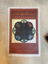 Primitive Gatherings "Saltbox Table Mat" Wool Applique Embroidery kit