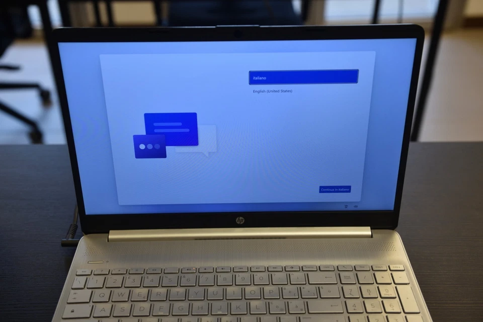 HP 15s-fq2004nl i5-1135G7 8GB 512 SSD 15,6" FHD - Immagine 3 di 4