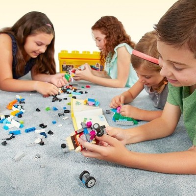 Classic Medium puzzle Creative Brick Box 10696 Building Toy Set