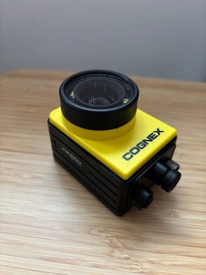 Cognex 821-0100-R6A - Vision Sensor / Industriekamera - voll funktionsfähig
