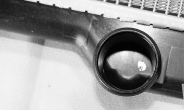 Radiador para 09-10 Subaru Forester 2.5L H4 A/MT 1R PA (sin Turbo) 45119SC000 Foto 3 de 4