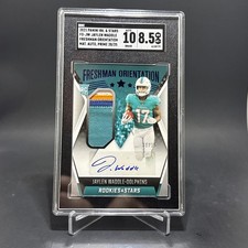 2021 Panini Rookies & Stars Freshman Orientation Auto Relics Jaylen Waddle /25 