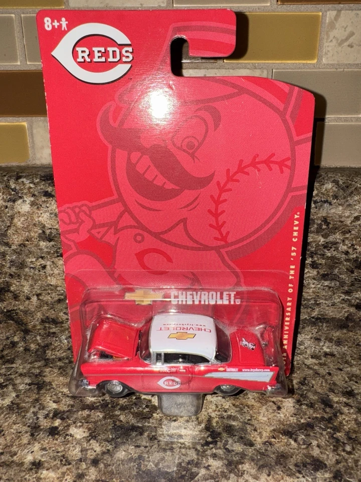 Learning Curve 1/64 Cincinnati Reds 1957 Chevy Bel Air Chevrolet SGA - Image 3 of 4