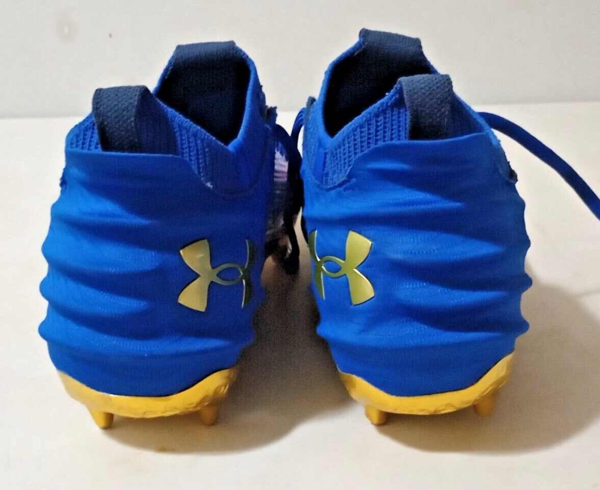 Under Armour UA Spotlight 4 MC USA Football Cleats 3027307  display picture 3