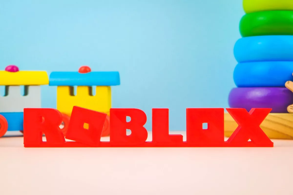 Roblox Logo 3D Printed Stand Sign Pretend Play Kids Toy 20th Century Fox  Game