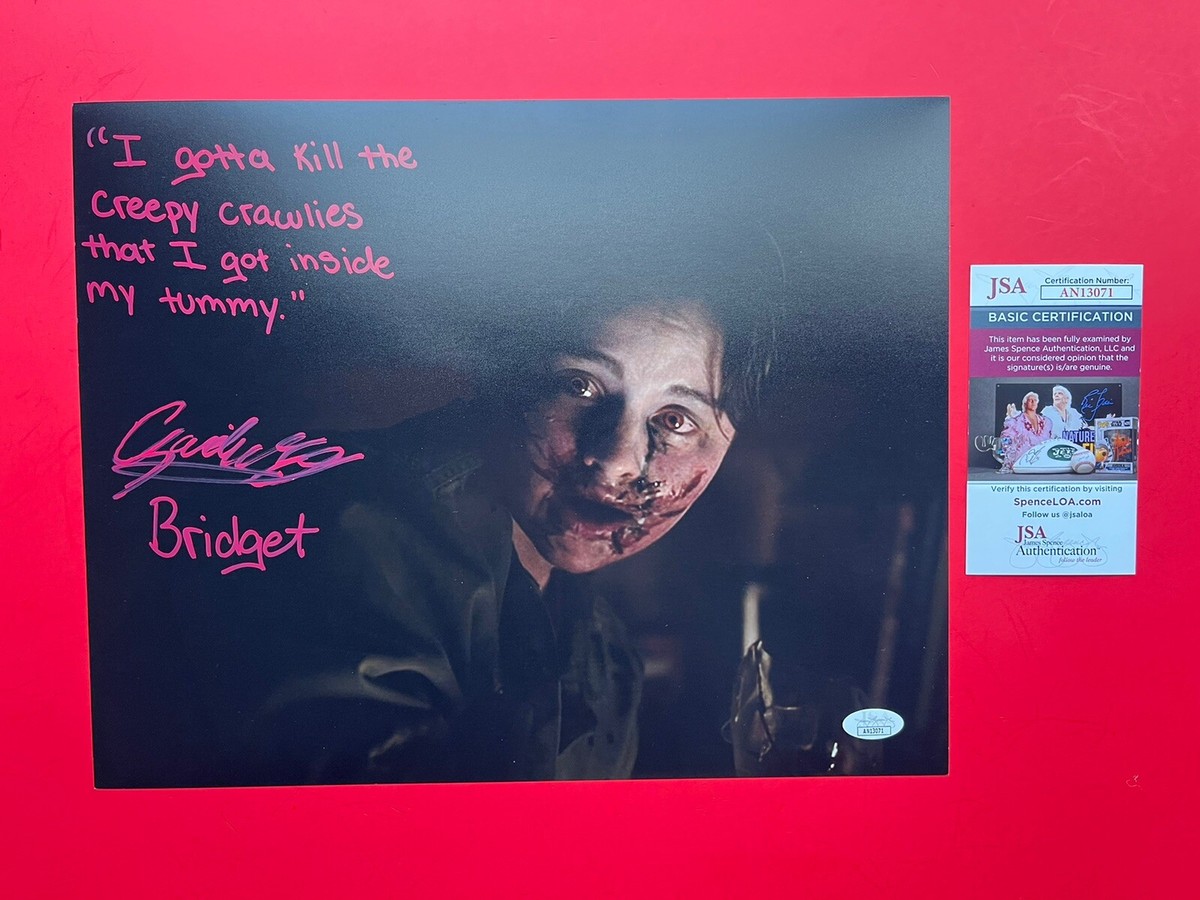 Gabrielle Echols Signed Evil Dead Rise 11x14 Photo JSA COA