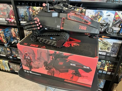 Hasbro GI JOE Classified HasLab Cobra HISS tank W Accessories NEW only Displayed