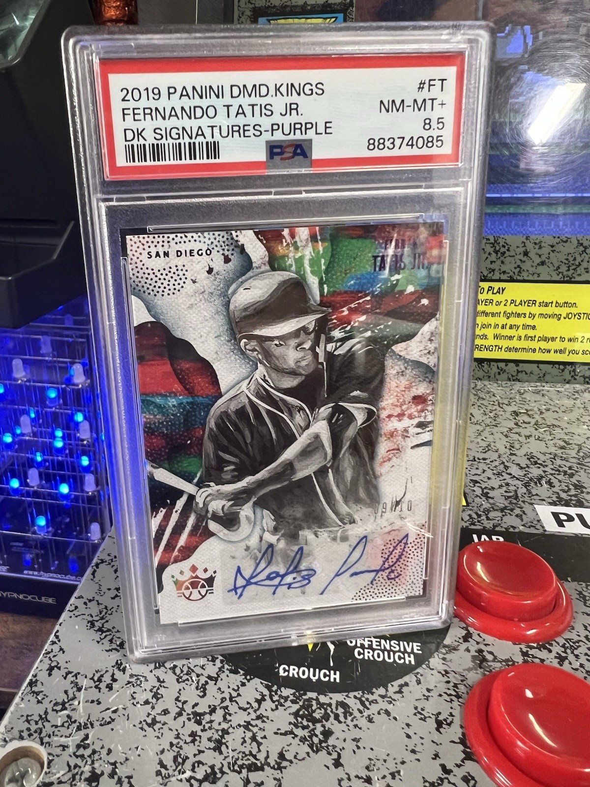 2019 Panini Diamond Kings Fernando Tatis Jr. DK Sig RC Auto Purple /10 PSA 8.5 view 8