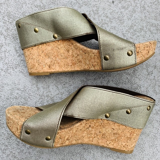 Lucky Brand Miller 2 Metallic Wedge Cork Soft Bed Sandals Shoes Size 7 | eBay