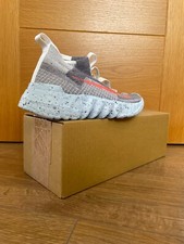Nike Space Hippie 02 grigio vasto Hyper Crimson UK 7.5/US 8.5