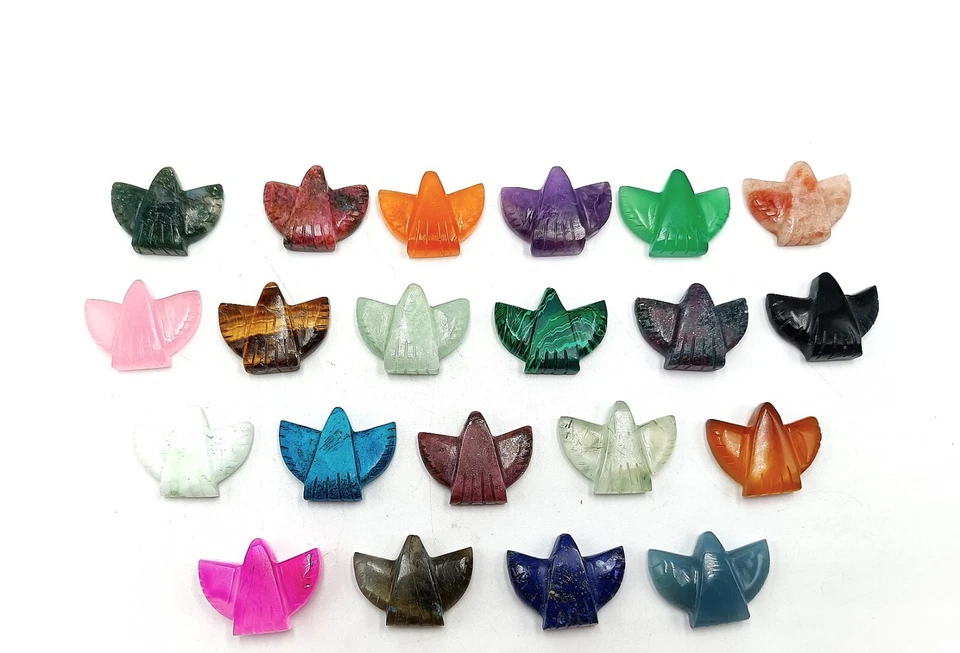 Águila tallada con piedras preciosas naturales, collar de águila, dije de pájaro suelto, joyería para mujer Foto 2 de 2