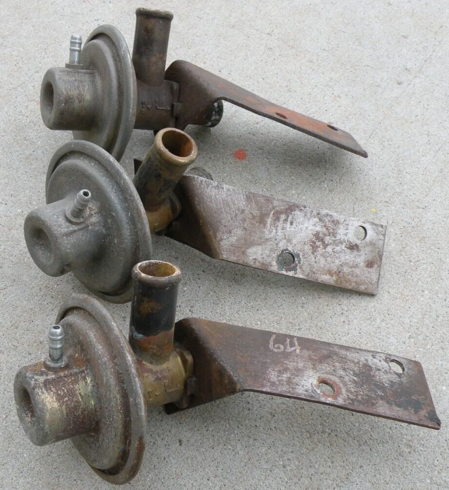 1 válvula de control de agua de calefacción de aire acondicionado Ford Thunderbird 1964-1966 64 66 OEM Foto 4 de 4