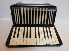 HOHNER Student II Vintage Piano Accordion 25 Keys  12 Bass TESTED WORKING