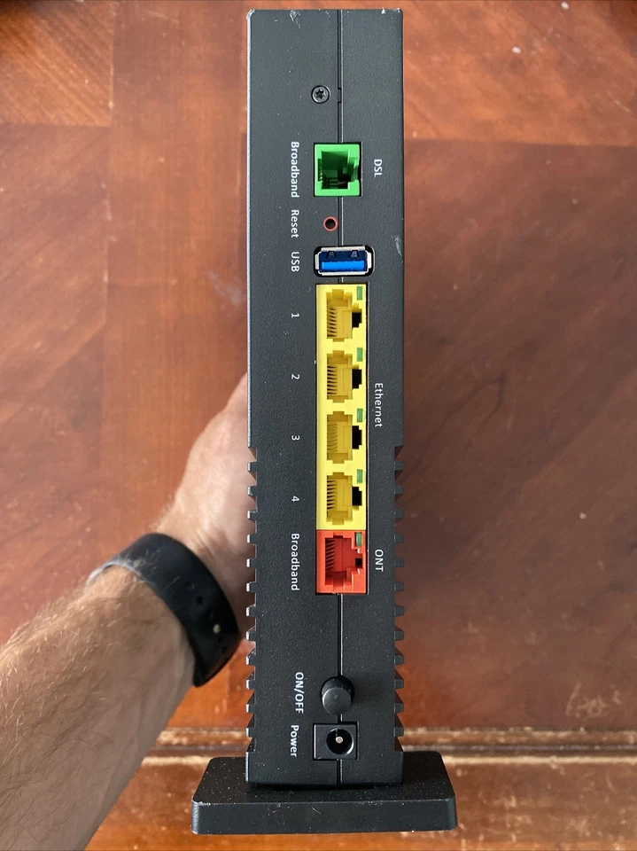 ARRIS Frontier NVG443B Dual Band Wi-Fi DSL Router NO POWER CORD. #R31 - Image 2 of 4