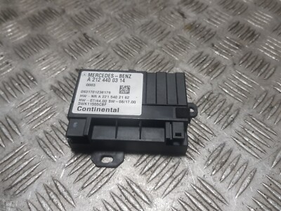 MERCEDES C220 W204 FUEL PUMP CONTROL MODULE A2124400314 2009