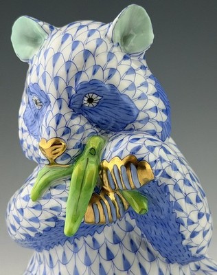   MINT HEREND 5  PANDA Bear Blue Fishnet Figurine ($770 Retail)
