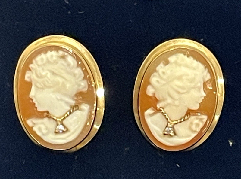 Vintage 14K Yellow Gold Oval Shell Cameo Pierced Earrings with Diamond Accents