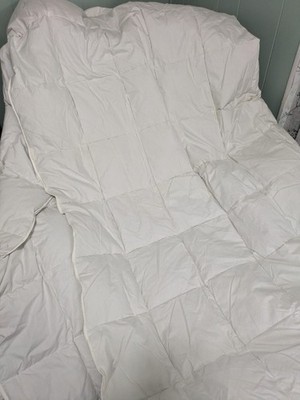 Down Dreams Advantiva Queen Size 88 X 87 Notched White Down Blanket