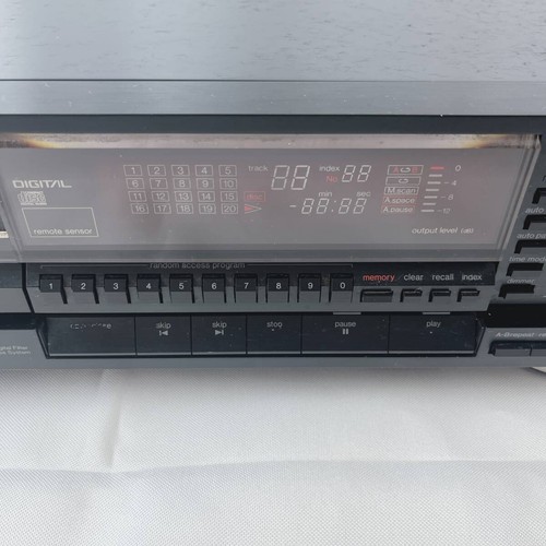 Technics SL-P1000 CD Player AC100V Japan - Picture 2 of 10