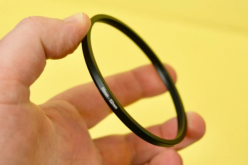 Unbranded 86mm to 82mm step-down filter ring - Image 3 of 4