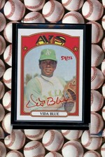 2021 TOPPS HERITAGE RED INK AUTO #ROA-VB VIDA BLUE MINT