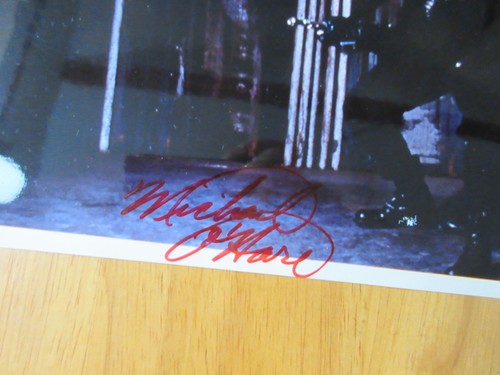 Lot of *4 SIGNED* Sci-Fi 8x10s! (3) BABYLON 5 + MILLENNIUM! **O'Hare! Woodward!* - Picture 5 of 7
