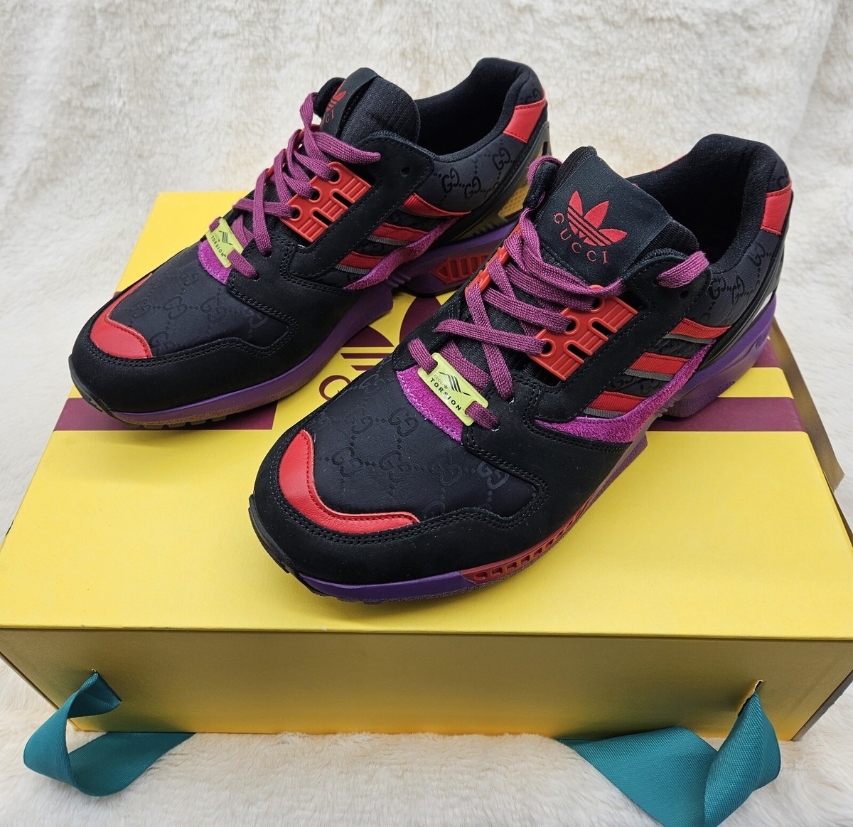 Gucci x Adidas ZX 8000 Mens Trainers Sneakers GG Logo Black Gucci x Adidas ZX 8000 Mens Trainers Sneakers GG Logo Black
