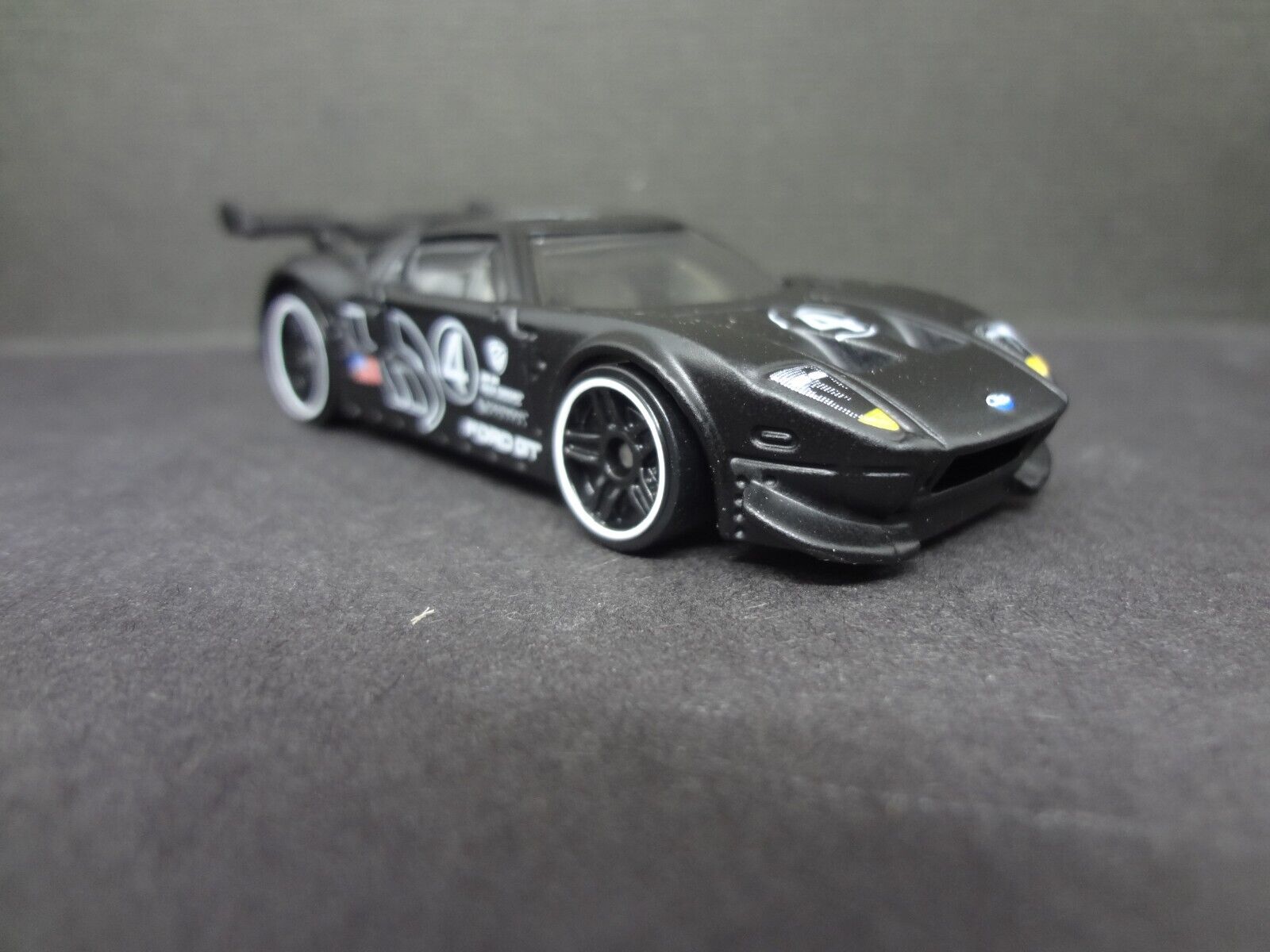 Ford GT – Hot Wheels RE Gran Turismo 1/5 – lordiecasts