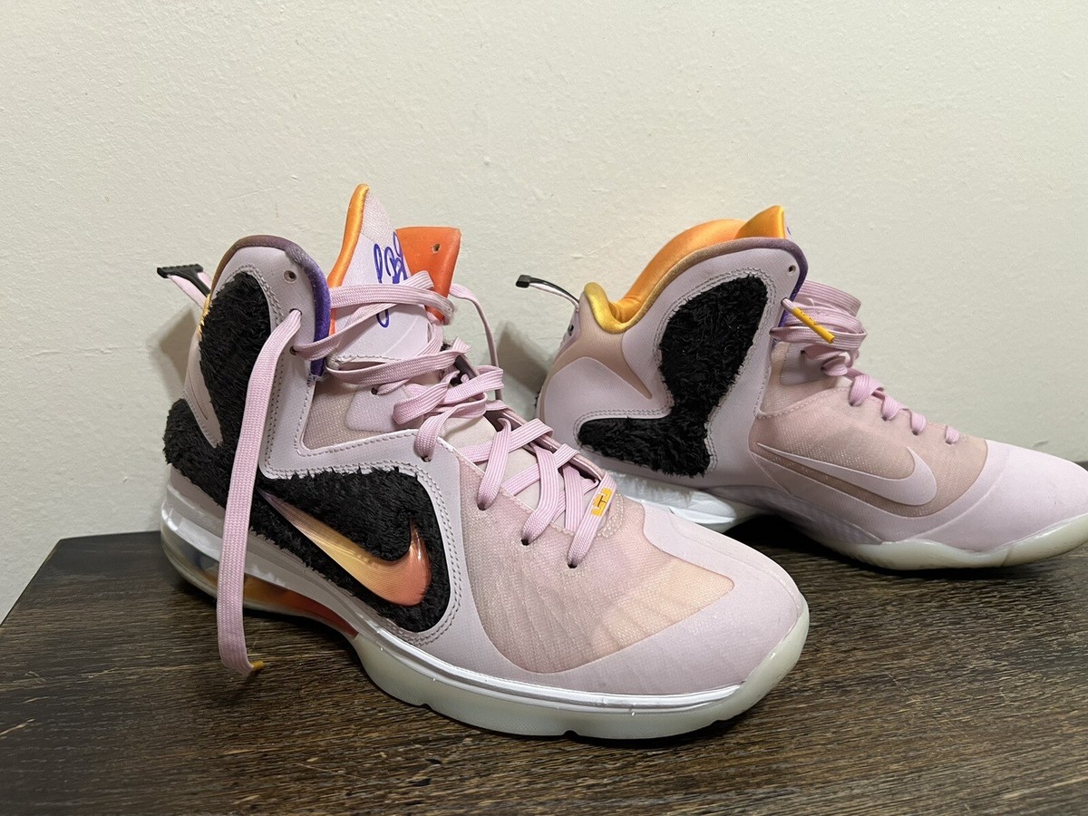 Nike Lebron 9 King of LA Mid Shoes Regal Pink Black DJ3908 Nike Lebron 9 King of LA Mid Shoes Regal Pink Black DJ3908