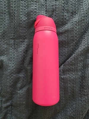 Owala Be Mine Color Drop 40oz