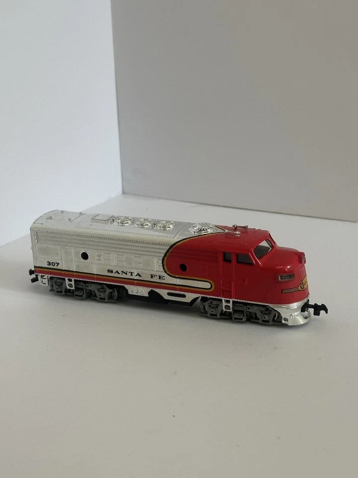 lionel santa fe freight train set H0 Gauge - Image 2 of 4
